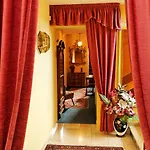 Garni Regina Vendégház 3*