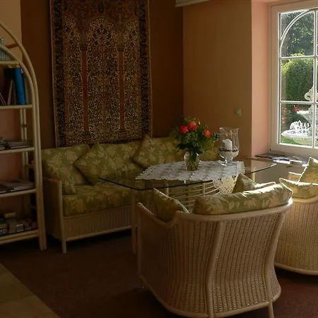 Garni Regina 3*