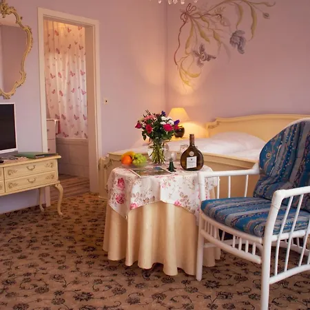 Garni Regina Guest house Goessweinstein
