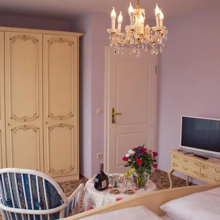 Garni Regina Guest house 3*