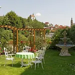 Garni Regina
