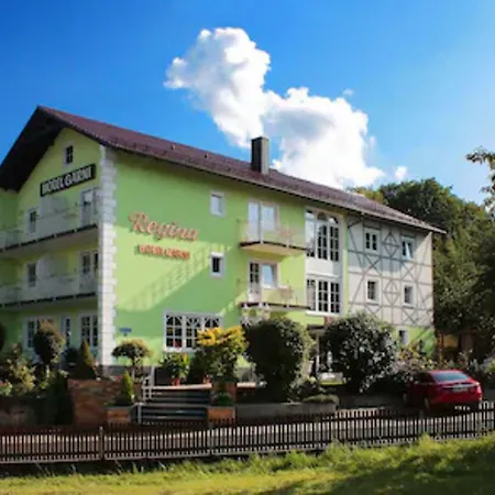 Garni Regina 3* Gößweinstein