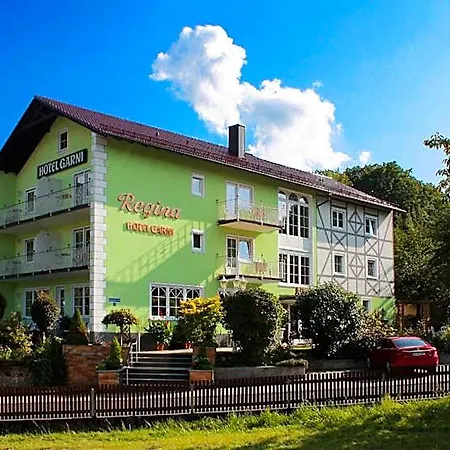 Garni Regina Gæstehus 3*