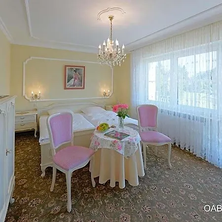 Garni Regina 3* Goessweinstein