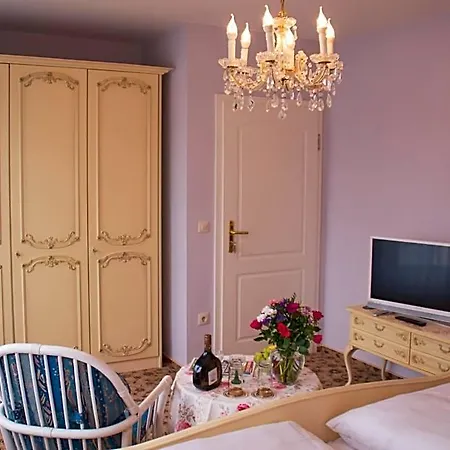 Garni Regina 3* Goessweinstein