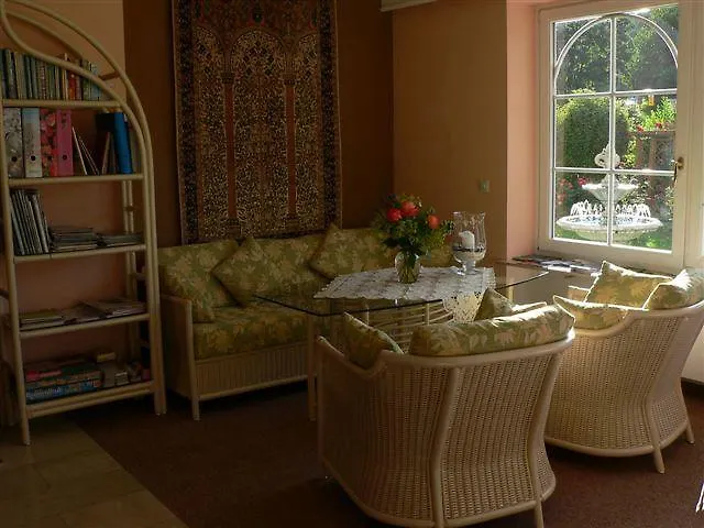Garni Regina 3*